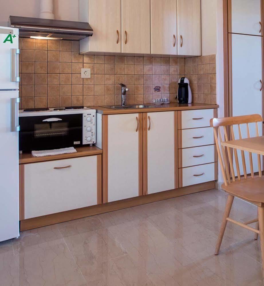 Krouzeri Beach Apartments Katávolos Zewnętrze zdjęcie